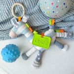 Imagen de Colgante Peluche Zack la Cebra sensorial