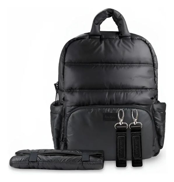 Imagen de Mochila maternal black con cambiador 7AM