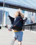Imagen de Mochila infantil impermeable y vegana-Wings black