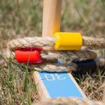 Imagen de Juego Tejo de madera y puntuación Bigjig