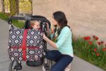 Imagen de Mochila Bolso Maternal Jjcole Floral Espacioso Backpack Negro Floreado