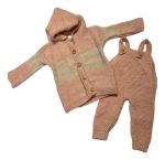 Imagen de Conjunto Jardinera Y Saco Con Capucha Tejidos A Mano Bebes  0 A 3 Meses