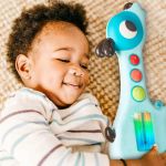 Imagen de Guitarra Woofer musical c/ luz Btoys