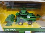Imagen de Juguete Réplica de cosechadora Agrícola John Deere X9 1100 escala 1/64