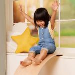 Imagen de Tabla equilibrio Montessori con almohada