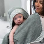 Imagen de Toalla grande de baño con mordillo  Doomoo-verde