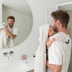 Imagen de Toalla de baño grande con mordillo Doomoo- Beige