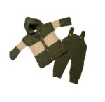 Imagen de Conjunto Jardinera Y Saco Con Capucha Tejidos A Mano Bebes  0 A 3 Meses