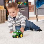 Imagen de John Deere Tractor Johnny con linterna